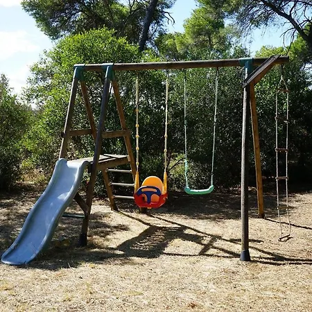 Joli Mas Au Bord De L'etang De Thau * Marseillan (Herault)